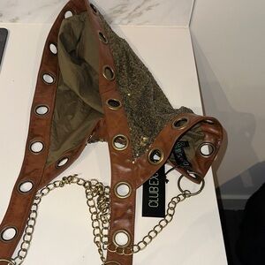 Club Exx LIGHTNING IN A BOTTLE HOODIE AND HARNESS